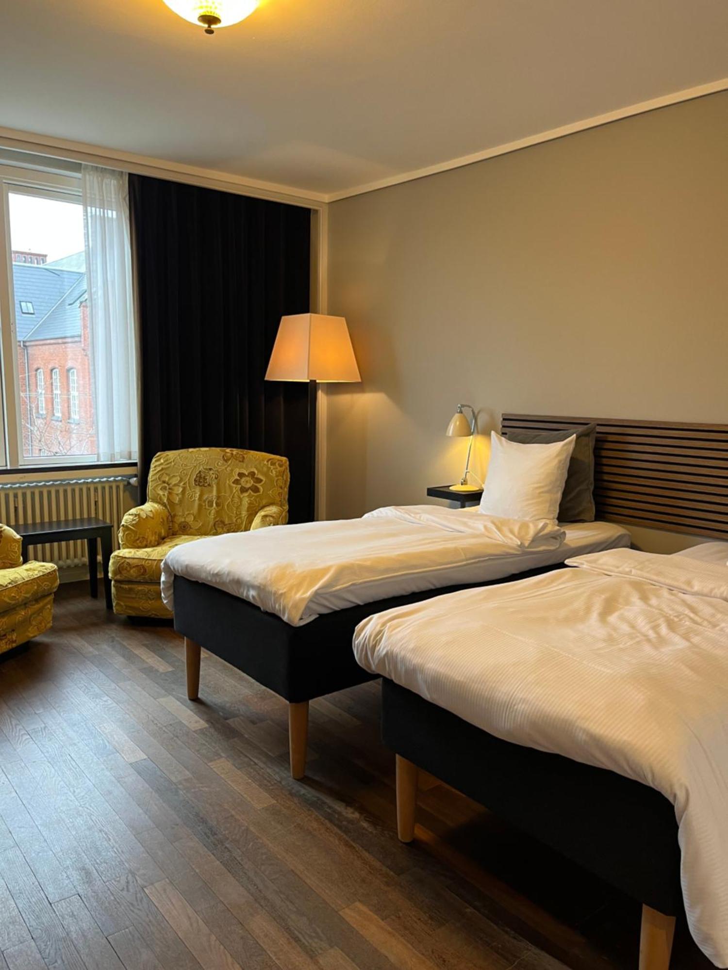 First Hotel Grand Odense Exterior foto