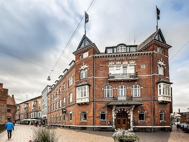 First Hotel Grand Odense Exterior foto